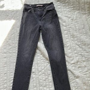 Levi’s 721 High Rise Skinny Jeans